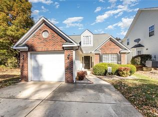 4303 River Bluff Ter, Greensboro, NC 27409