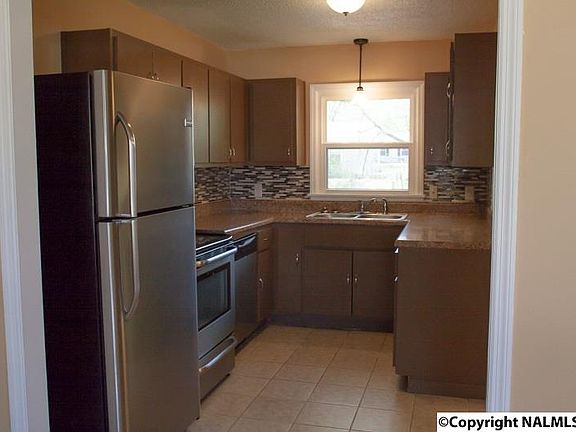 2nd image of 2904 Algerita Dr SW