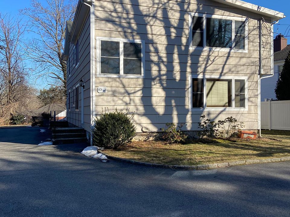 119 Forest St, New Canaan