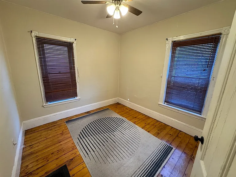 305 Highland Ave #2 — Photo 10
