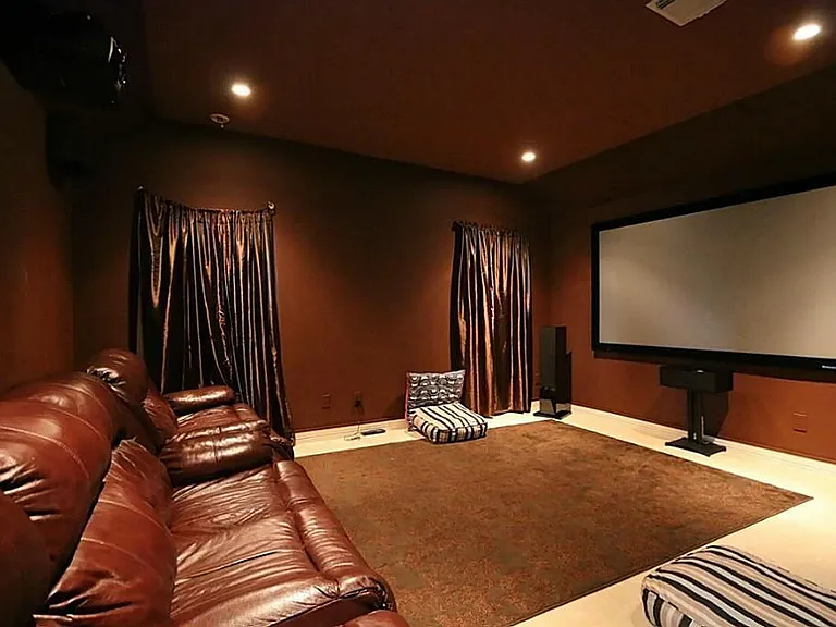 7610 Hampton Bay Ln — Photo 13
