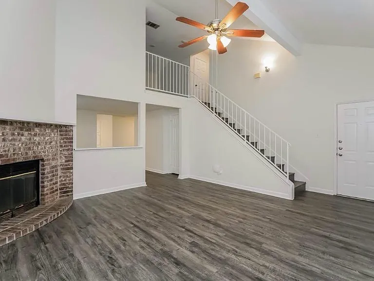 4858 Flat Creek Dr — Photo 8