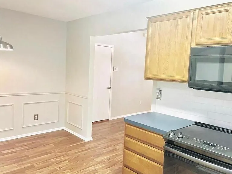 6706 Dusty Ridge Trl — Photo 7