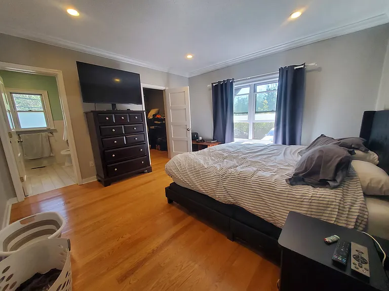 1156 Hope St #1 — Photo 10