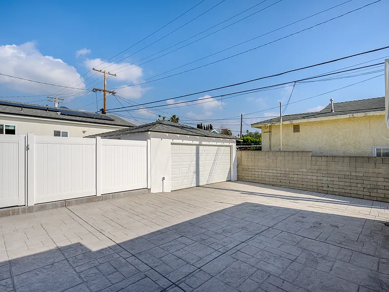 1515 Glenwood Rd — Photo 23