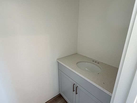 5th image of 456 N 600 E #2