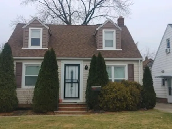 867 E 212th St, Euclid, OH 44119