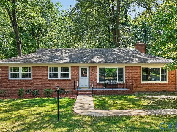 10409 Sydelle Dr, North Chesterfield, VA 23235