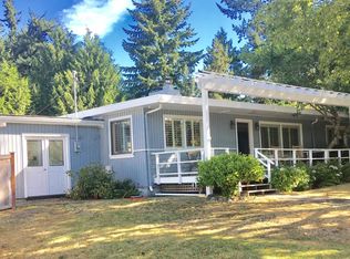 1782 Wing Point Way NE, Bainbridge Island, WA 98110