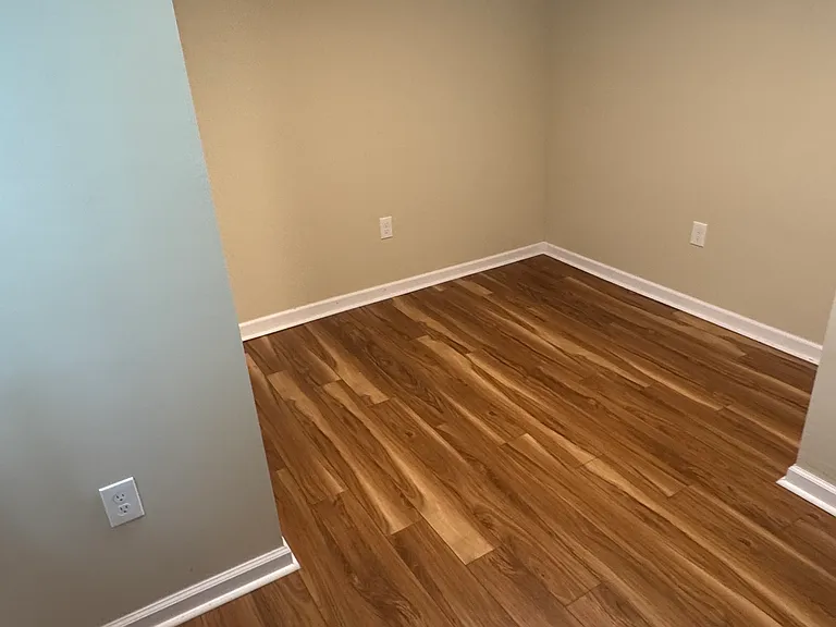 419 N Craig St #2 — Photo 8