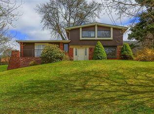 2566 Matterhorn Dr, Wexford, PA 15090