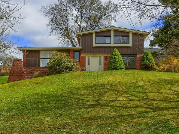 2566 Matterhorn Dr, Wexford, PA 15090