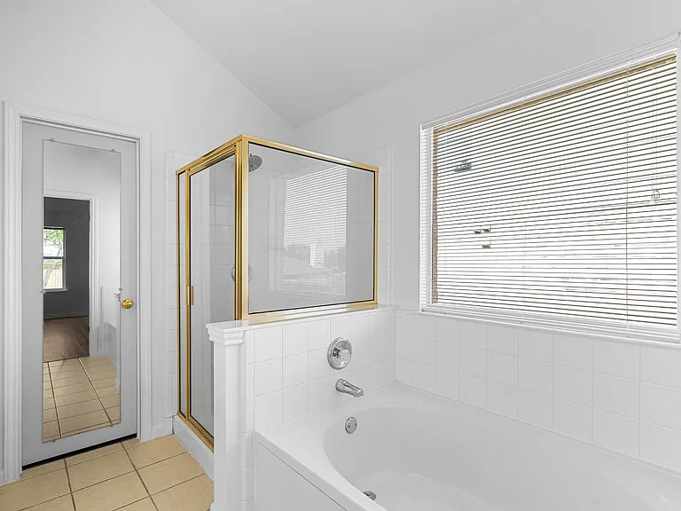2305 Boulder Run — Photo 30