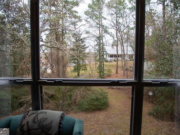 5th image of 1380 Landing Rd