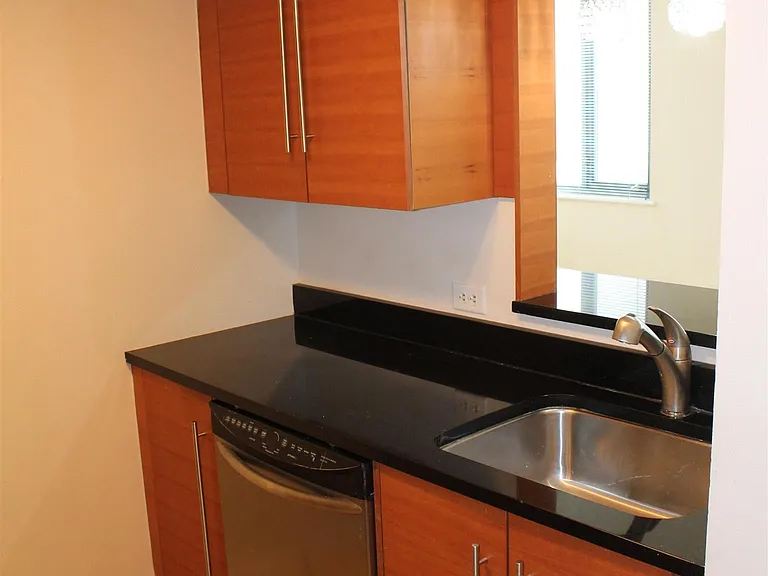 526 Pacific Ave #1206 — Photo 21