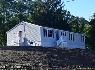 3133 N Main St, Fall River, MA 02720