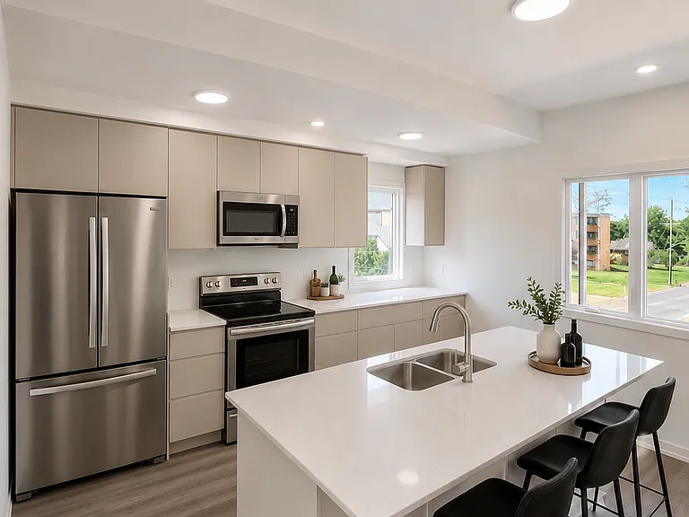 72 Dorothy St — Photo 3