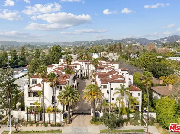 11937 W Sunset Blvd APT 8, Los Angeles, CA 90049