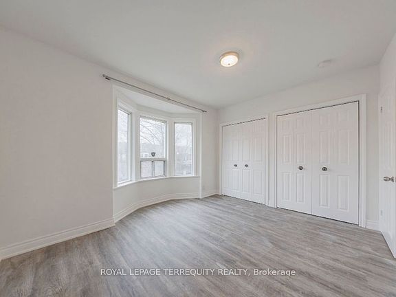 2nd image of 185 Laughton Ave