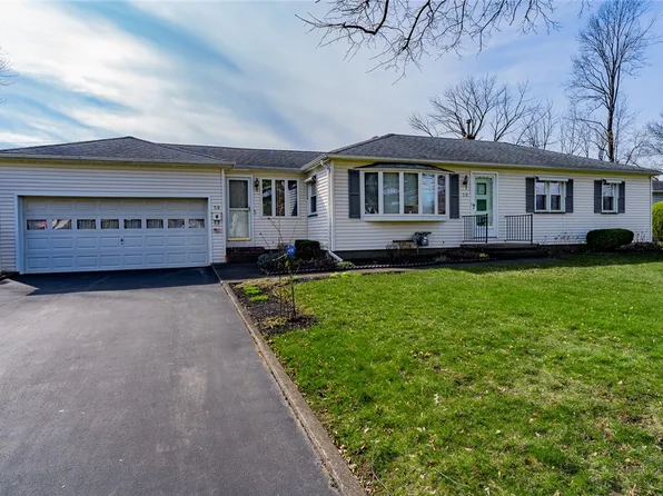 59 Rae Dr, Rochester, NY 14626