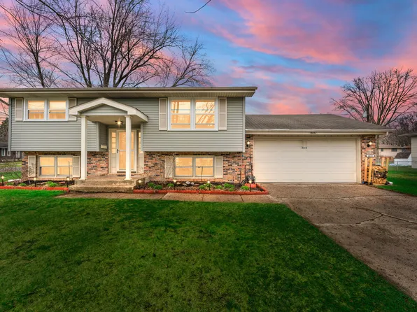 4432 15th St, Hobart, IN 46342