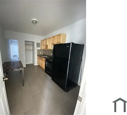 31 Riverview Pl #5
