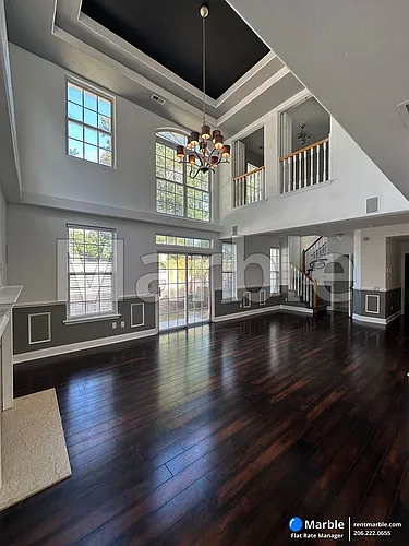 827 Mission Ave Photo 1