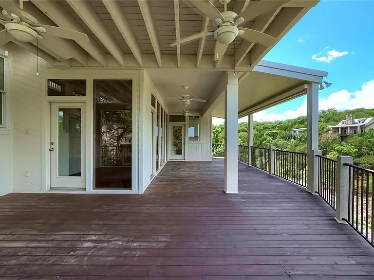 718 Bermuda — Photo 39
