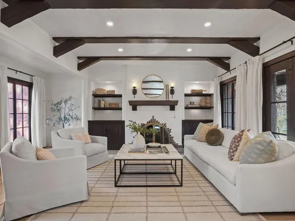 4440 Francis Ct, Sacramento, CA 95822