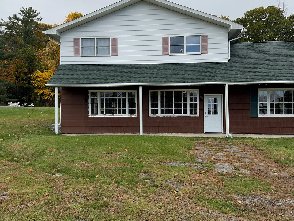 334 Gumbletown Rd #1