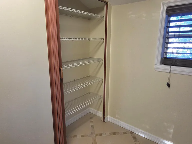 232 Cypress St #2 — Photo 5