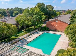 810 Old Settlers Trl APT 5, Hopkins, MN 55343