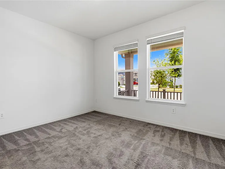 15010 Summer Harvest St — Photo 4