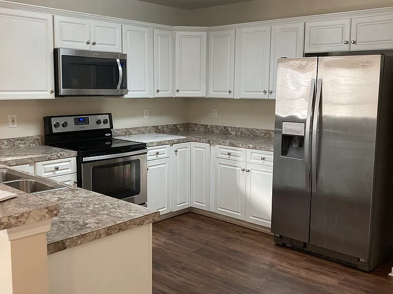 521 Summer Vista Dr — Photo 2