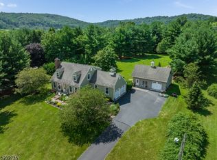 365 Spring Garden Rd, Milford, NJ 08848