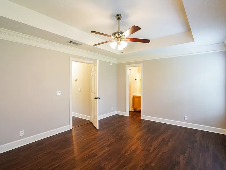 1636 Bridgecrest Dr — Photo 11