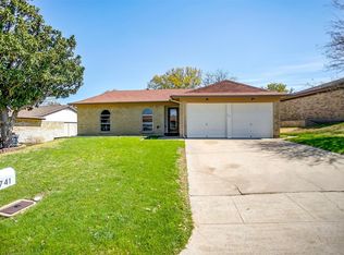 741 Reveille Rd, Fort Worth, TX 76108