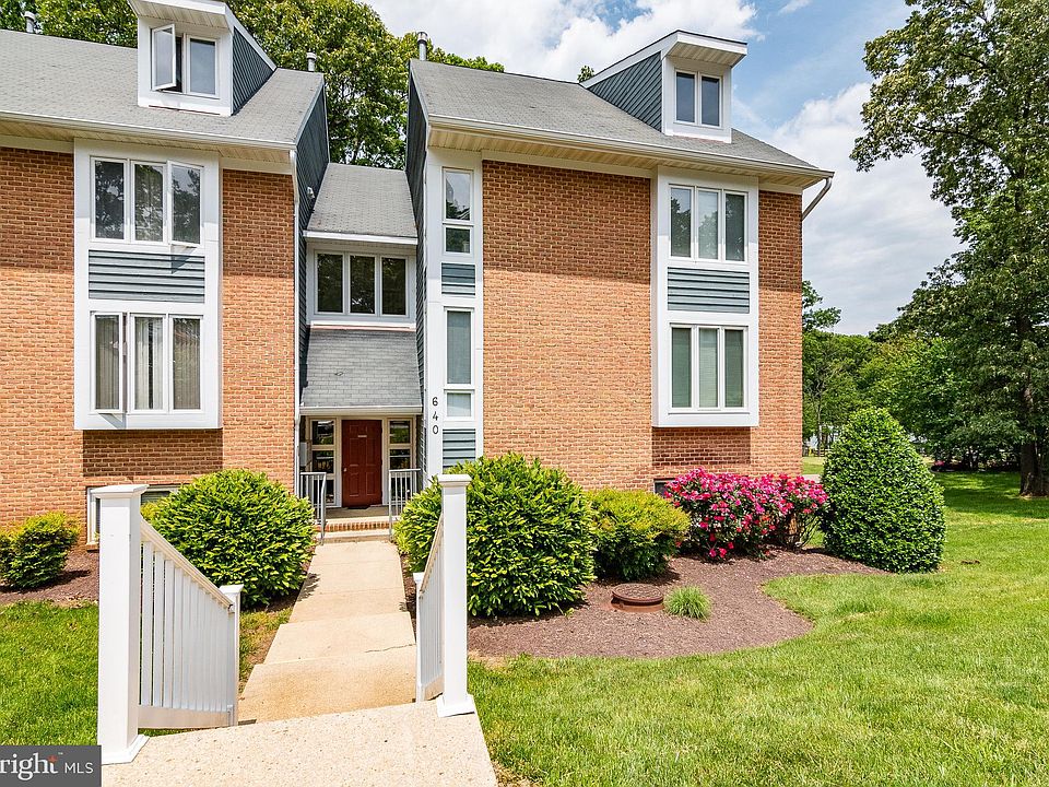 1st image of 640 Oakland Hills Dr #B2