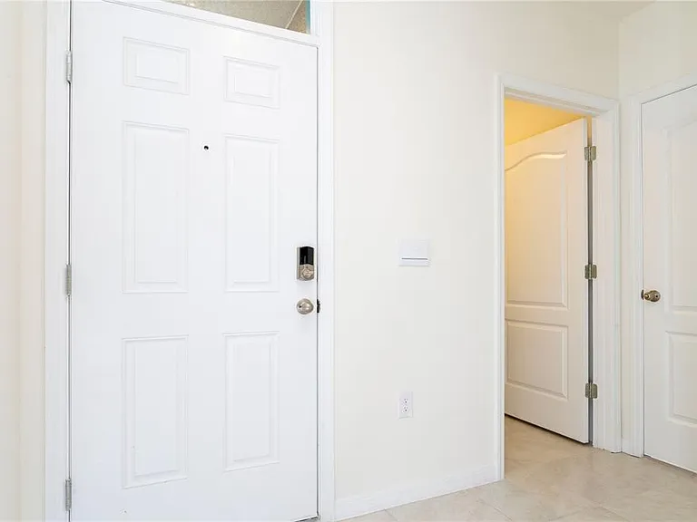 2847 Common Crane Ct — Photo 7