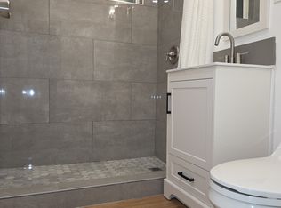 5236 Willowcrest Ave #A, North Hollywood, CA 91601