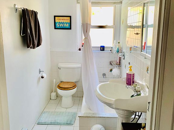 5th image of 56 Windle Park APT 3E
