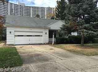 164 E 265th St, Euclid, OH