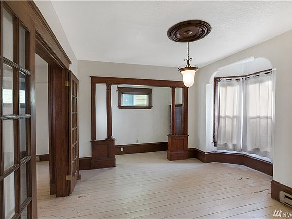 4th image of 1339 Fawcett Ave
