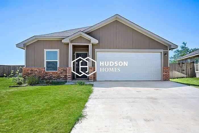7950 Vineyard Dr