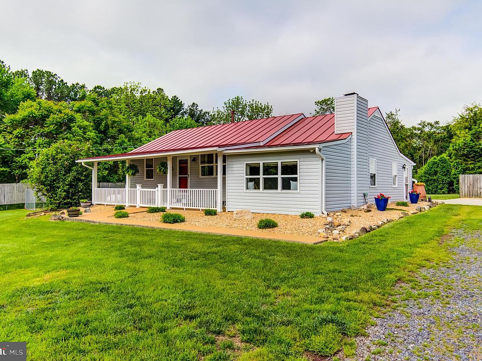 1st image of 103 Woodland Dr