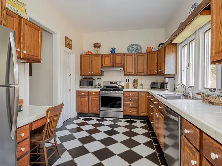 4 Peppermill Ln — Photo 15