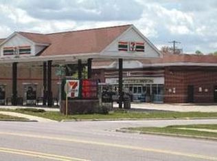 2020 Sheridan Rd, Zion, IL 60099