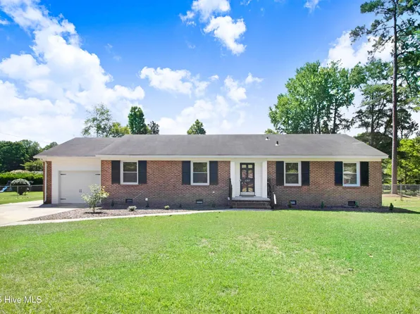 2305 Hardee Road, Kinston, NC 28504