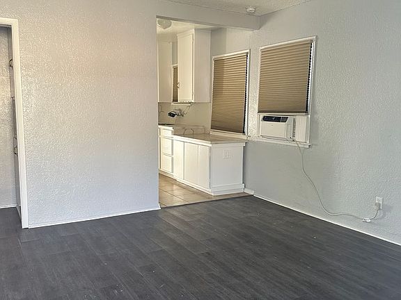 4th image of 5837-39 Picker St #5837