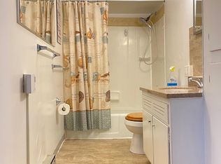 41 Main St #7, New Providence, PA 17560